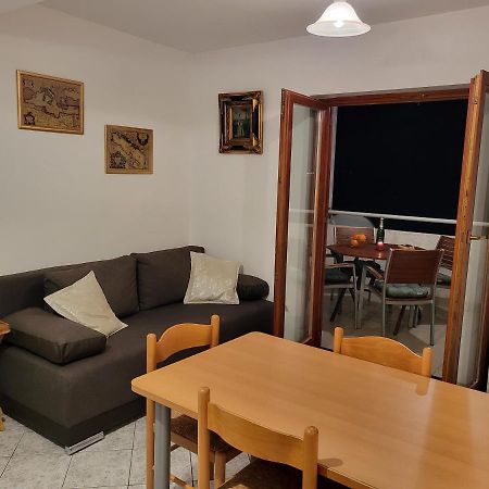 Sea&Sun Apartment Turanj Exterior photo