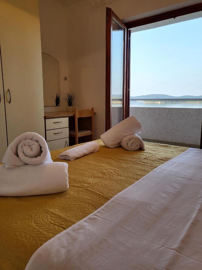 Sea&Sun Apartment Turanj Exterior photo